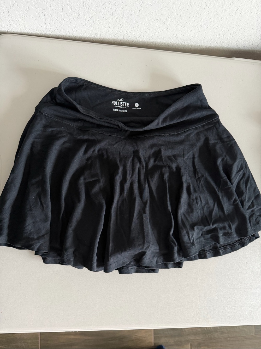 Hollister Black Circle Skater Mini Skirt